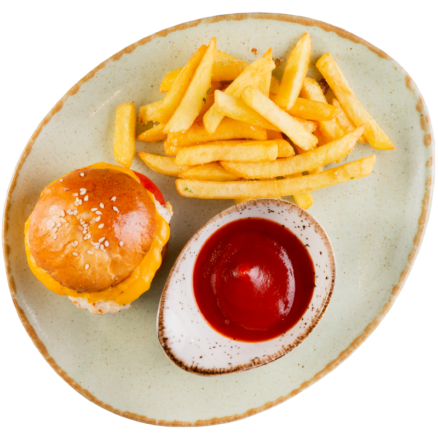 Дитячий бургер з курячою котлетою та картоплею фрі